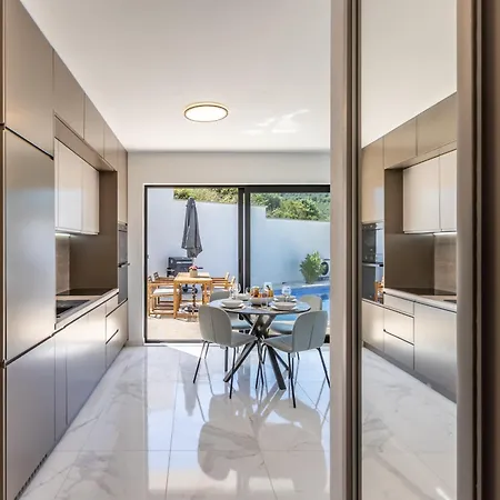 Sunny Bay Apartman